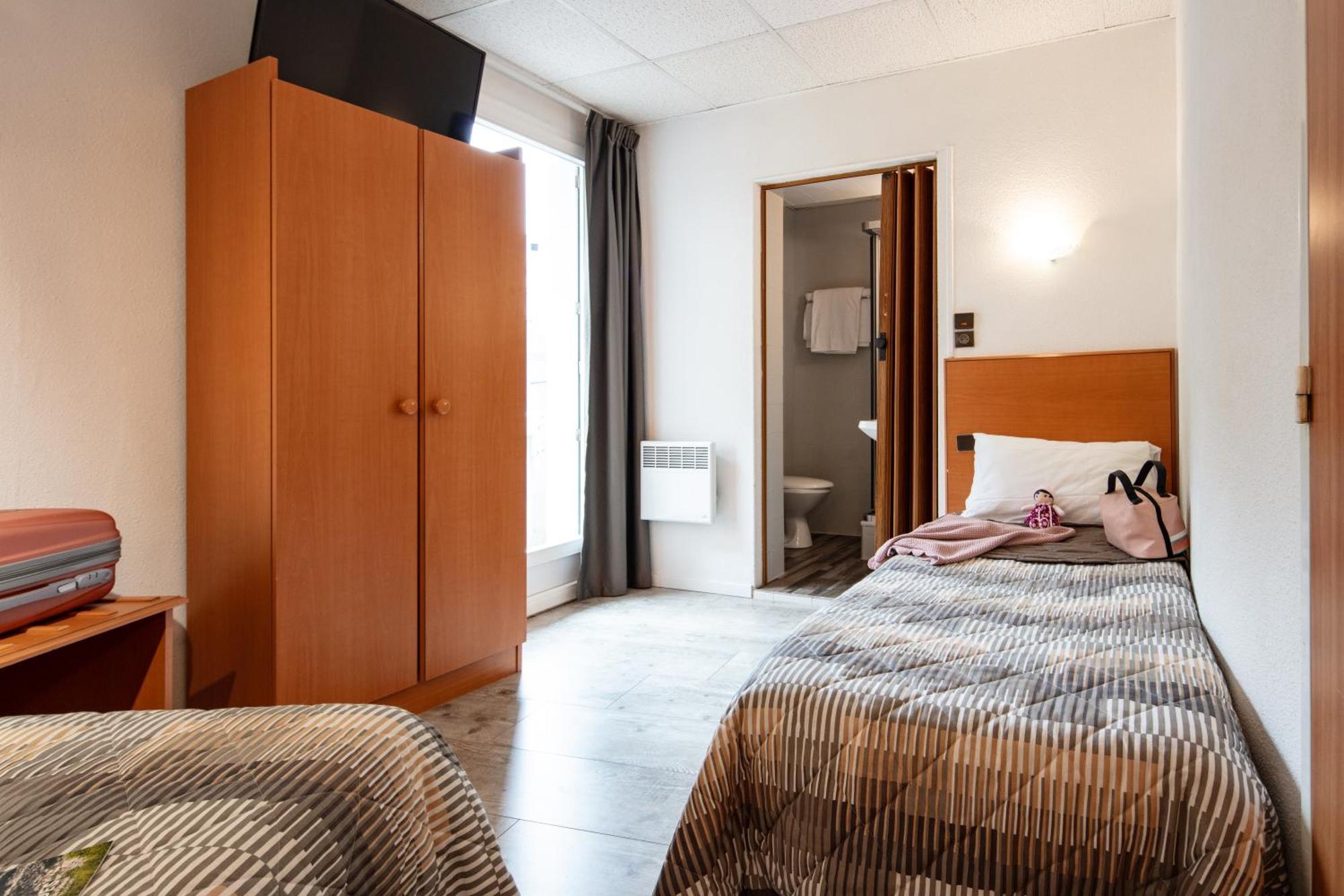 Hotel Compostelle Lourdes Luaran gambar