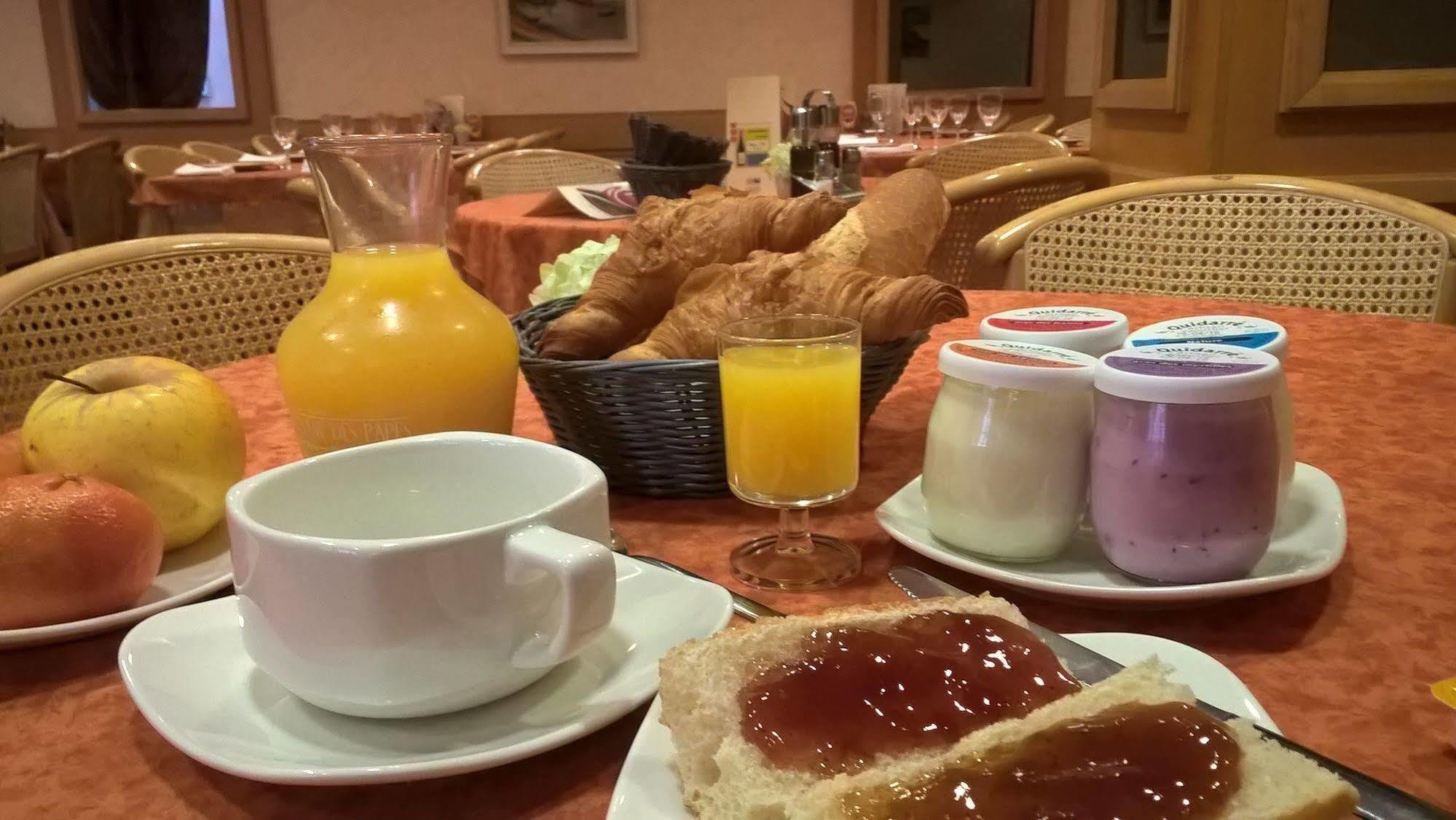 Hotel Compostelle Lourdes Luaran gambar